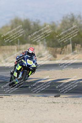 media/Jan-15-2026-Racers Edge (Thu) [[dfebeb70ab]]/2-A Group/Session 5 Turn 2/